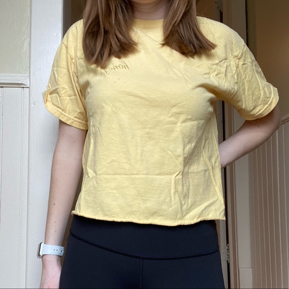 Yellow crop top - Picture 2 of 4